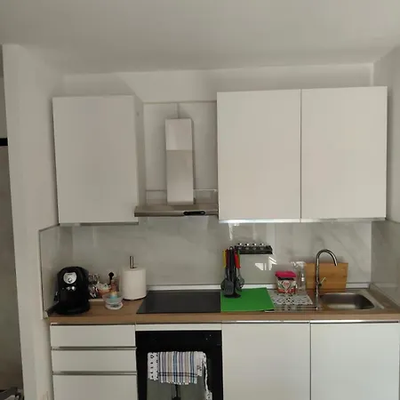Apartment Maco *